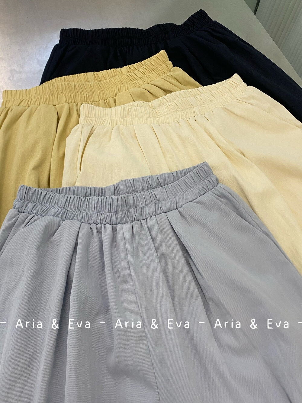 【新品】AE250675 法式高品质两件套“蕾丝吊带+阔腿长裤”