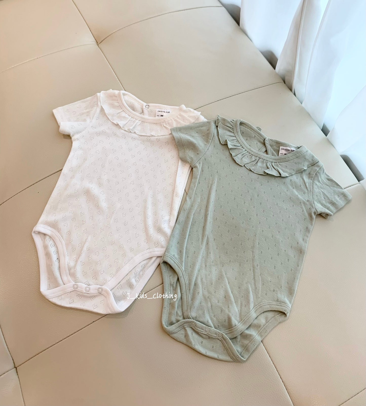J371 日单肩扣&花边领短袖包屁