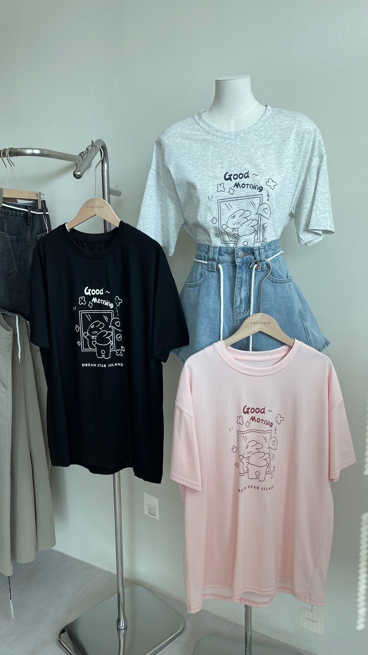 【特价】2147字母卡通Over Tee