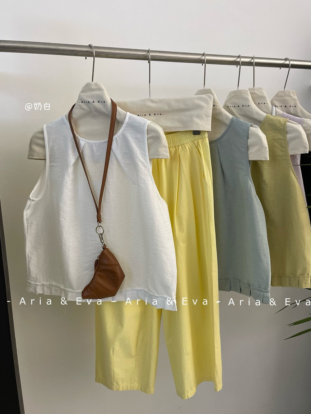 【新品】AE250491 小清新简约无袖上衣