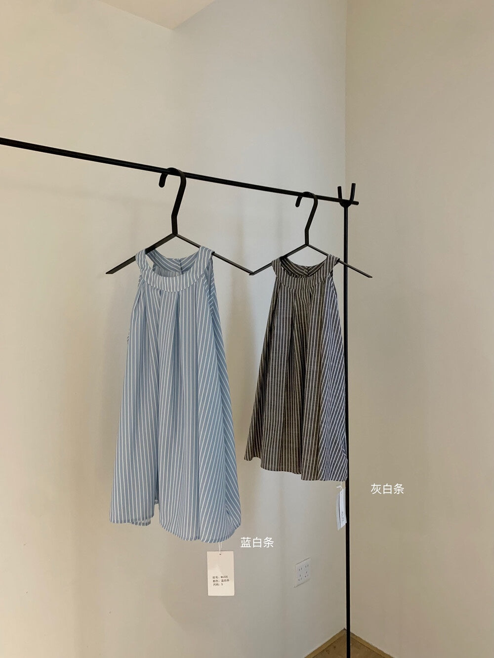 【新品】w6335 法式条纹挂脖上衣