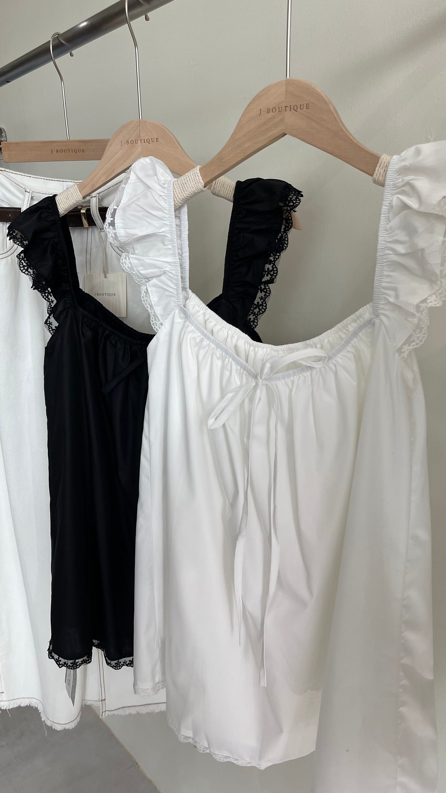 【新品】W6394 高级感小飞袖蕾丝边上衣