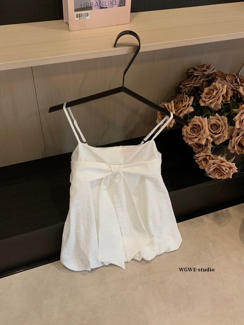 【新品】W6623 蝴蝶结设计 吊带无袖上衣