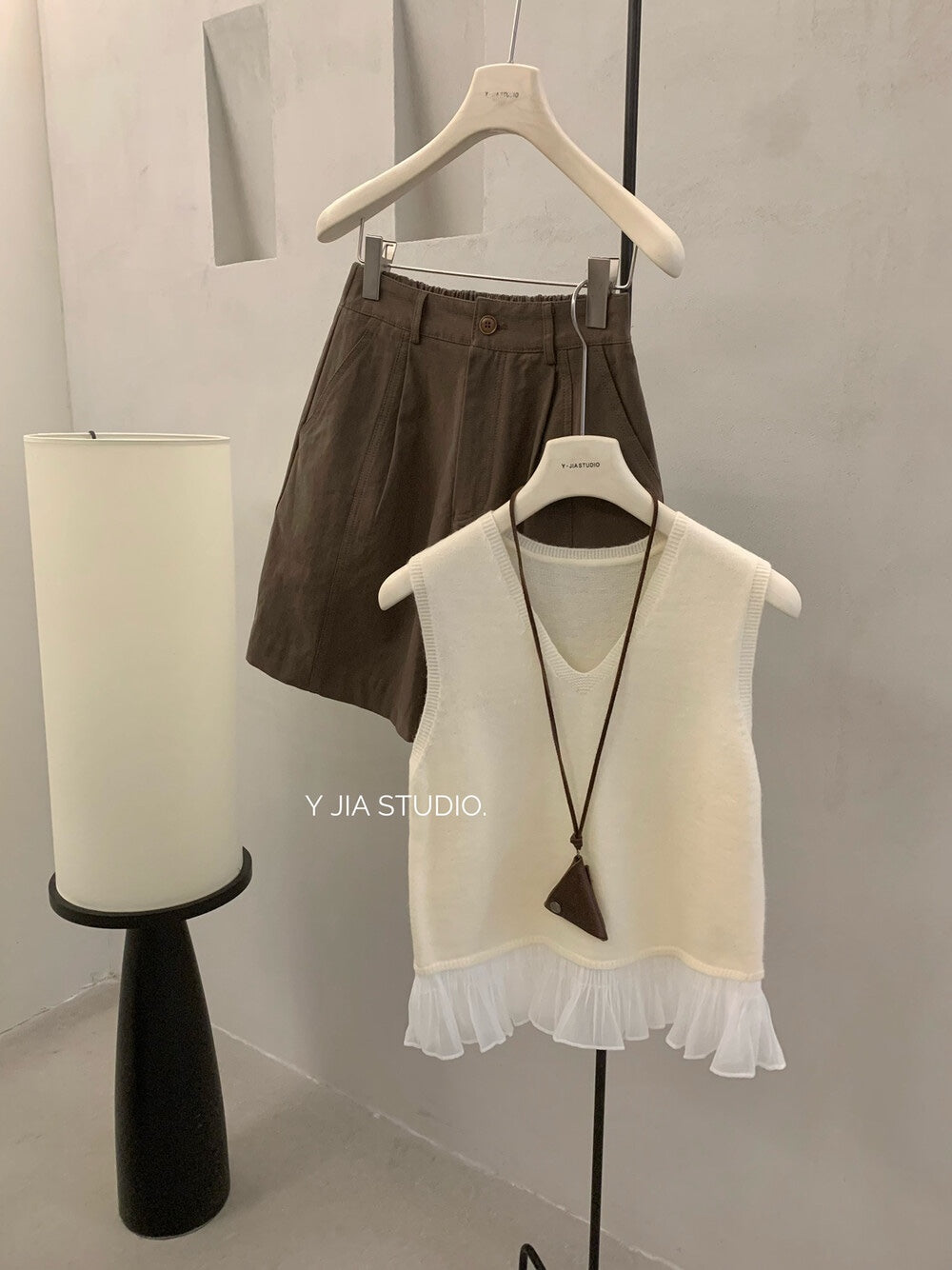 【新品】508-5 层次感假两件蕾丝下摆无袖上衣