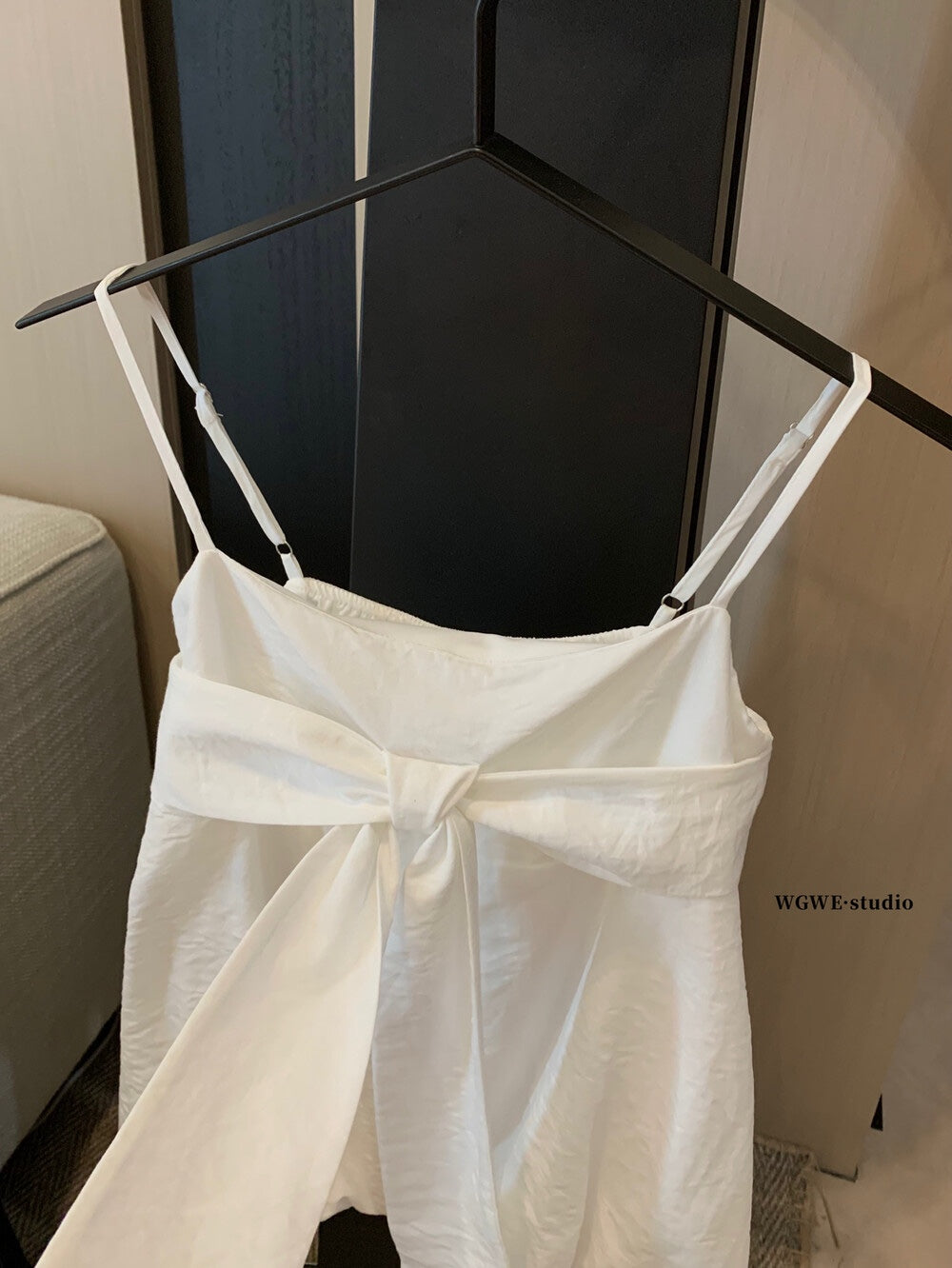 【新品】W6623 蝴蝶结设计 吊带无袖上衣
