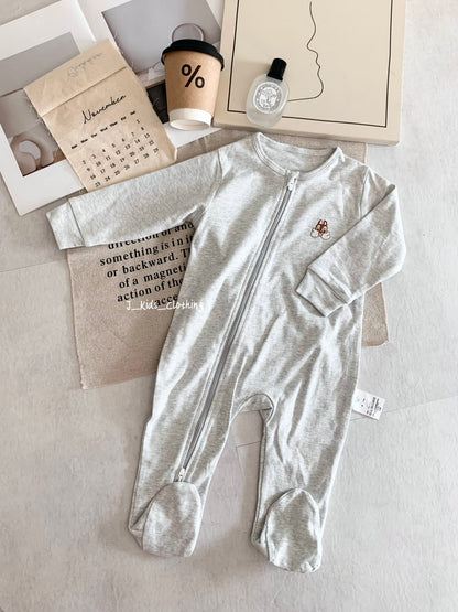 J582 卡通刺绣拉链包脚连体睡衣