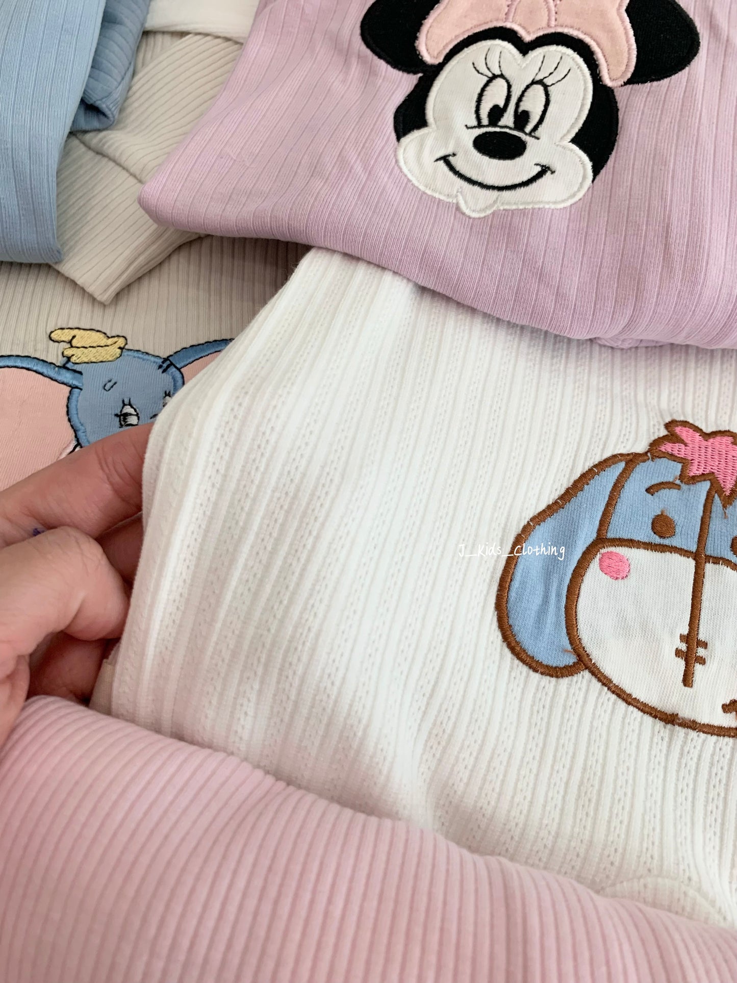 J582 卡通刺绣拉链包脚连体睡衣