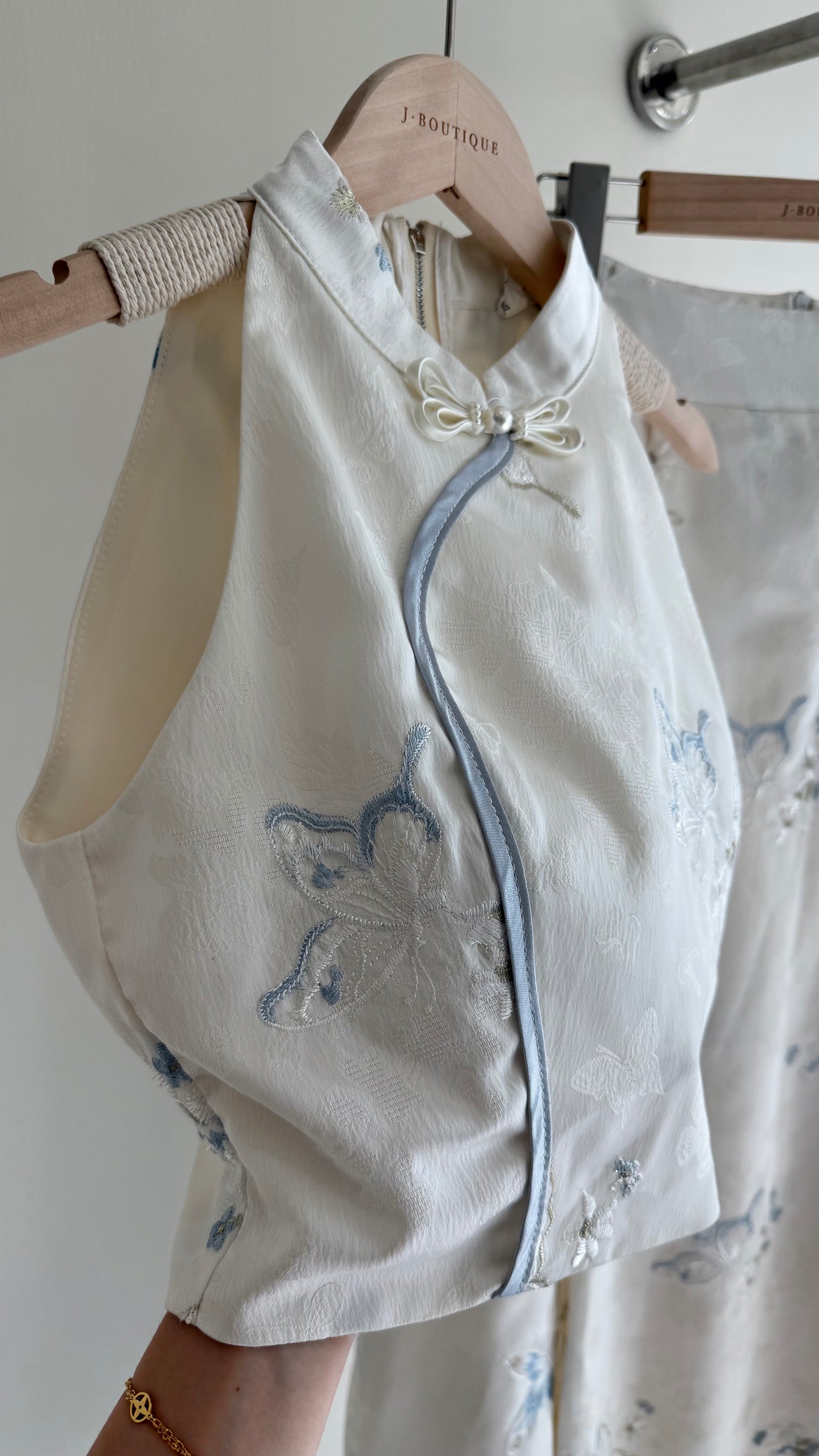 【兰蝶浮光】 挂脖上衣 + 中式长裙 「早鸟价」 （上衣含胸垫）